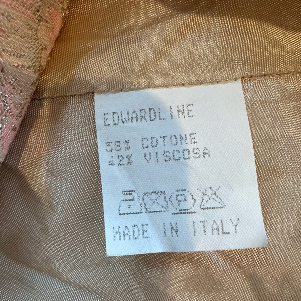 Skirt by Italian designer Pamela, size 46(approx US 6..see measurements) - Picture 5 of 9